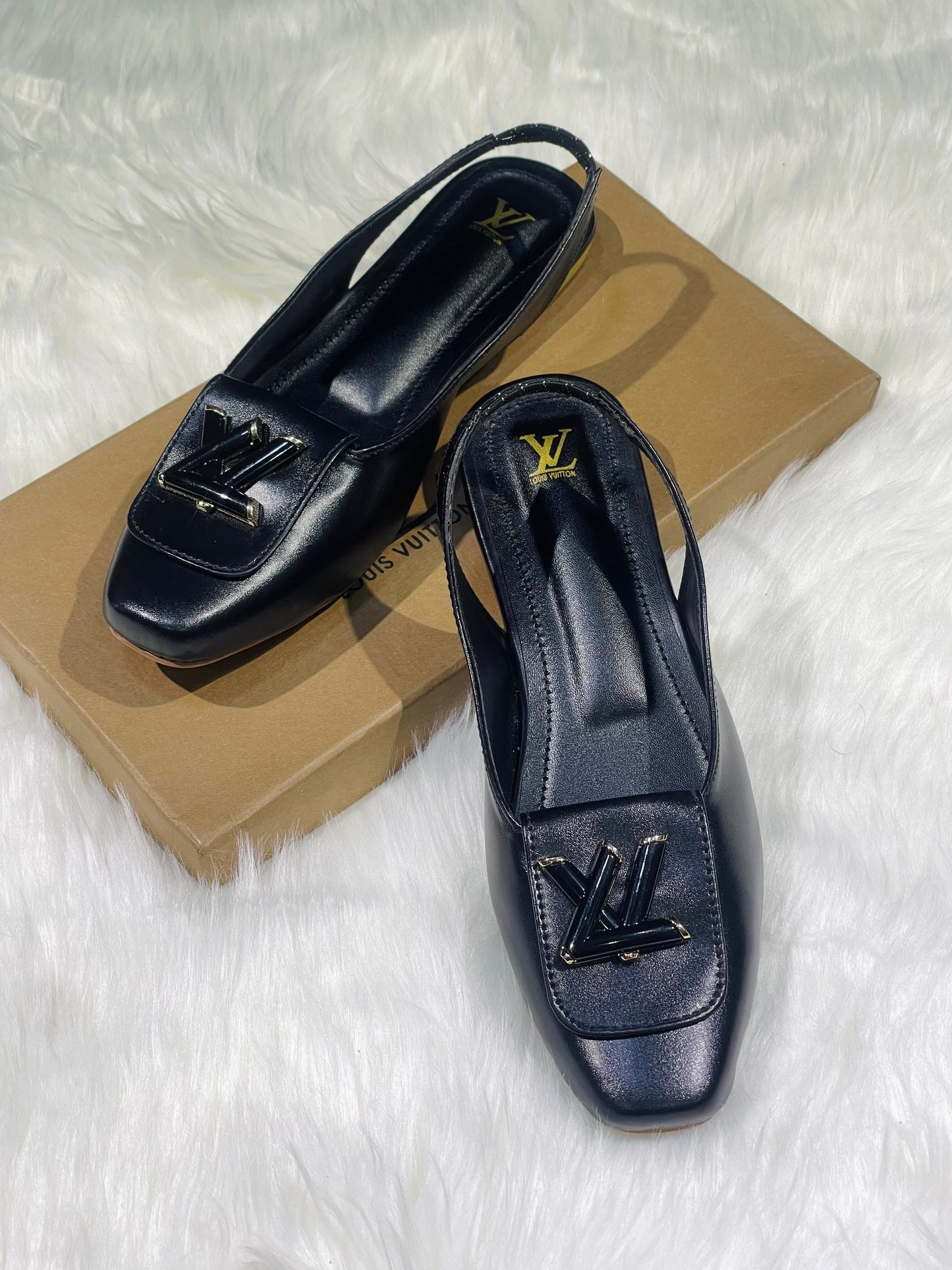 T SHAPE FLAT PUMPS (LV-02)